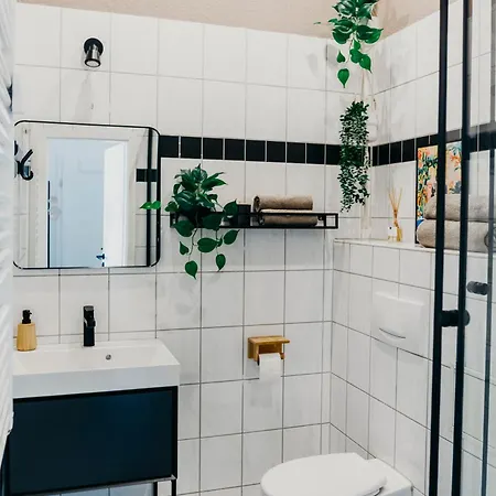 Moderne 1,5-raum Am Rande Der Dresdner-neustadt!