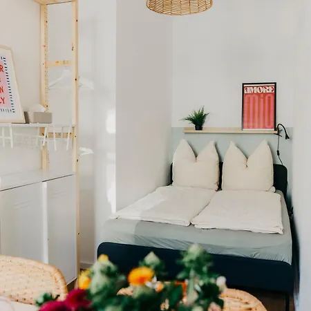 Moderne 1,5-raum Am Rande Der Dresdner-neustadt! *